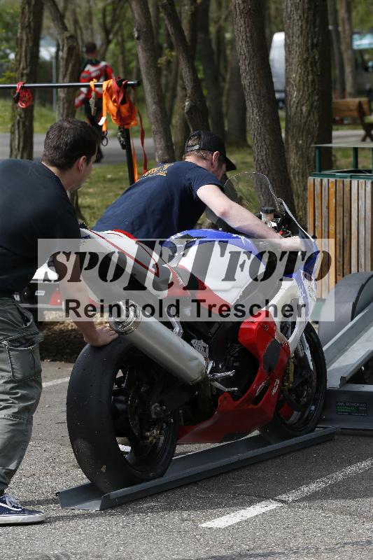 /10 20.04.2026  Pluess Moto Sport ADR/Impressionen